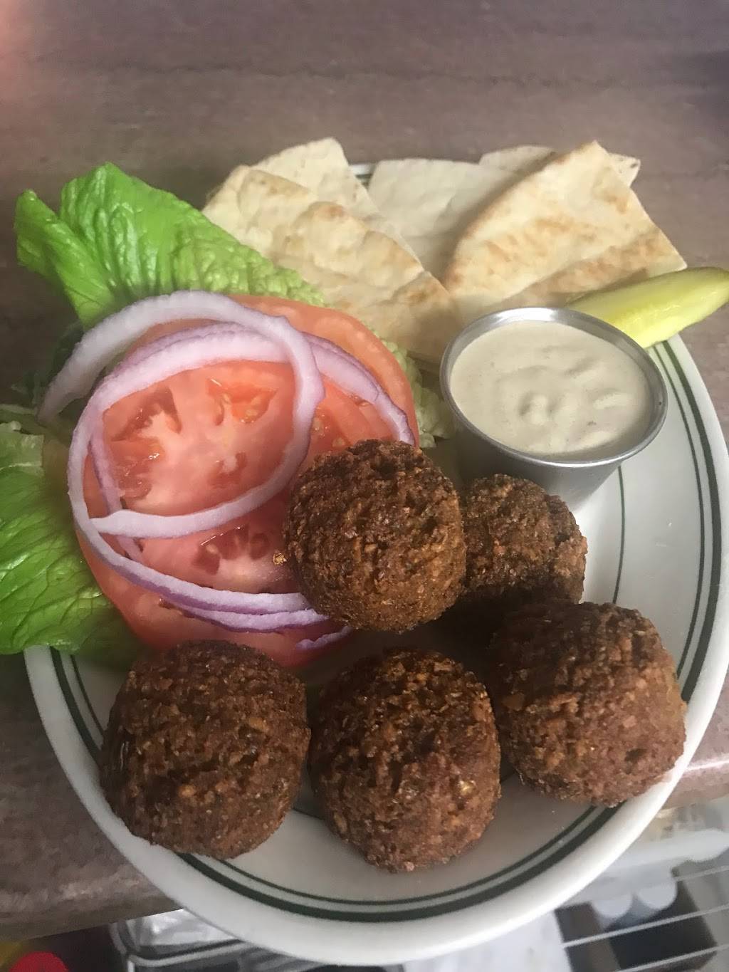 Mamas Kitchen | restaurant | 595 S Main St, Webster, MA 01570, USA | 5084617615 OR +1 508-461-7615