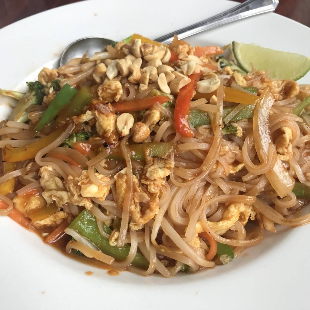 Amys Restaurant and Banquet Hall | restaurant | 28537 Centre Rd, Strathroy, ON N7G 3H6, Canada | 5192455400 OR +1 519-245-5400