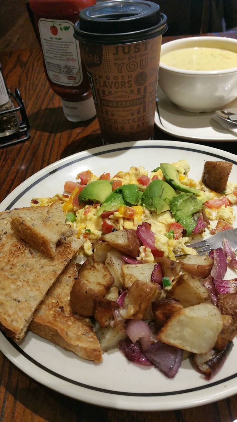 Corner Bakery Cafe | bakery | 3232 Lake Ave #300, Wilmette, IL 60091, USA | 8472512547 OR +1 847-251-2547