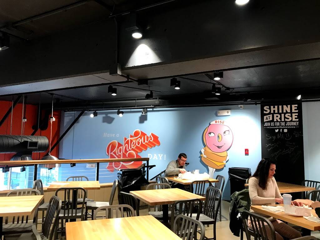 Rise Nashville Downtown | restaurant | 153 5th Ave N, Nashville, TN 37219, USA | 6152282355 OR +1 615-228-2355