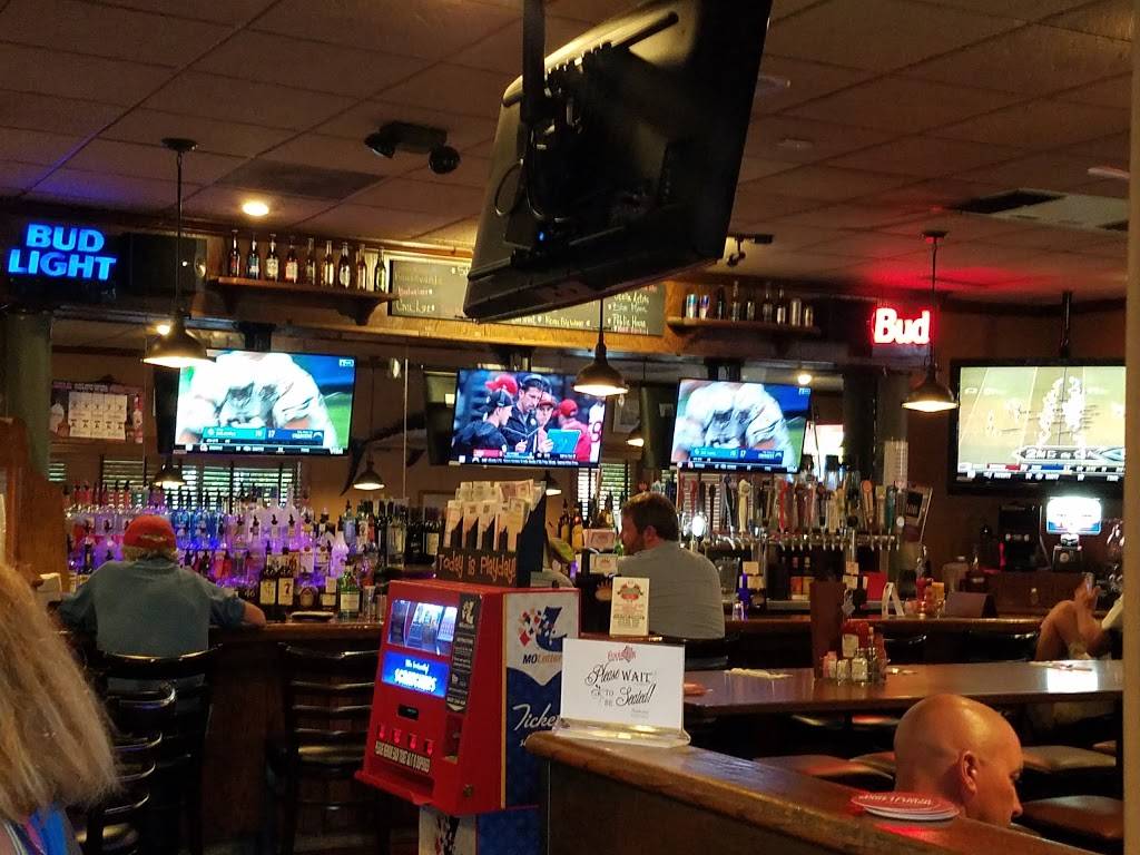 Frankie Gs Bar & Grill | restaurant | 4565 Chestnut Park Plaza, St. Louis, MO 63129, USA | 3148949292 OR +1 314-894-9292