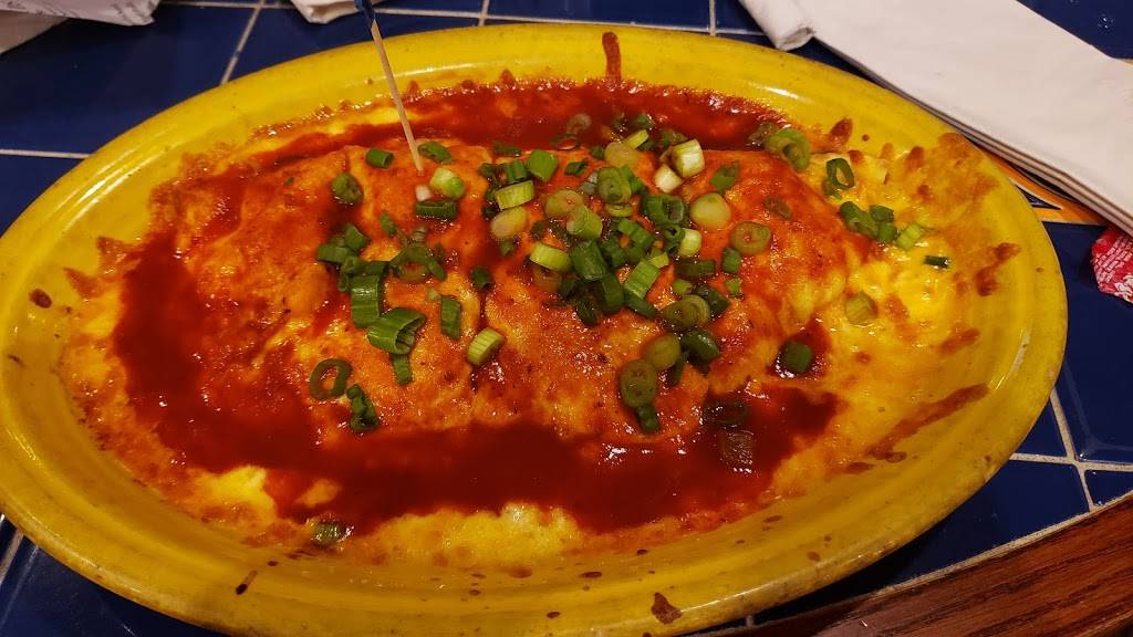 Fernandos | restaurant | 380 N 114th St, Omaha, NE 68154, USA | 4023305707 OR +1 402-330-5707