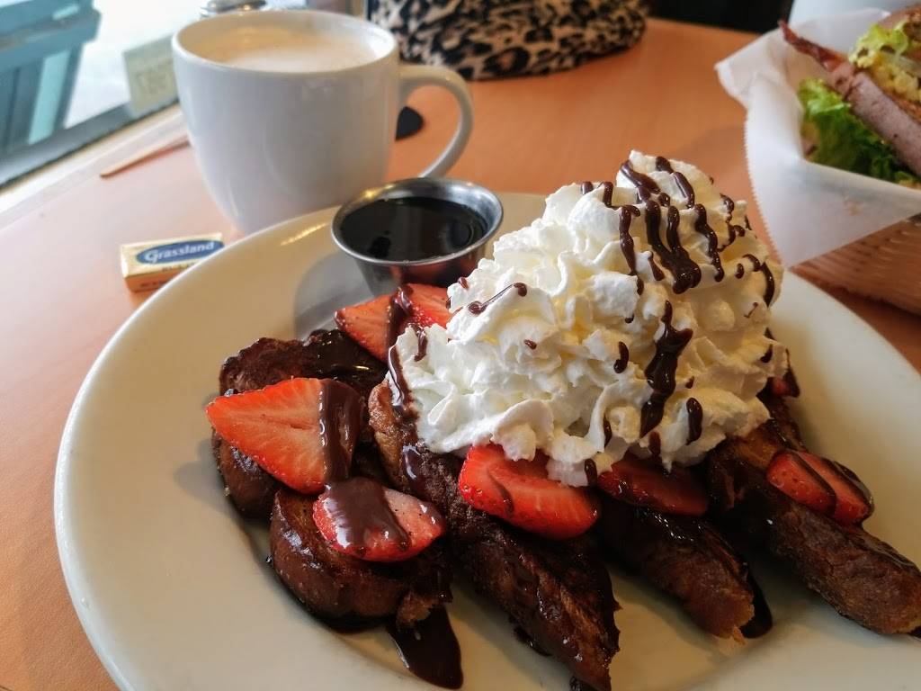 Bull and Bean | restaurant | 3710 Shannon Rd, Durham, NC 27707, USA | 9192372398 OR +1 919-237-2398