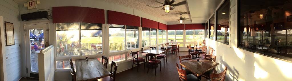 Shem Creek Bar and Grill | restaurant | 508 Mill St, Mt Pleasant, SC 29464, USA | 8438848102 OR +1 843-884-8102