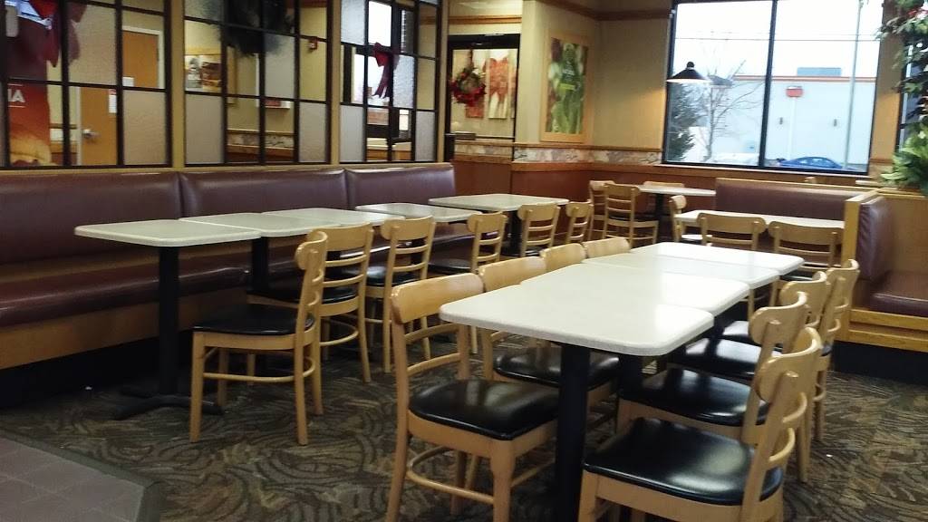 Wendys | restaurant | 51 Bananier Dr, Toms River, NJ 08755, USA | 7323412936 OR +1 732-341-2936