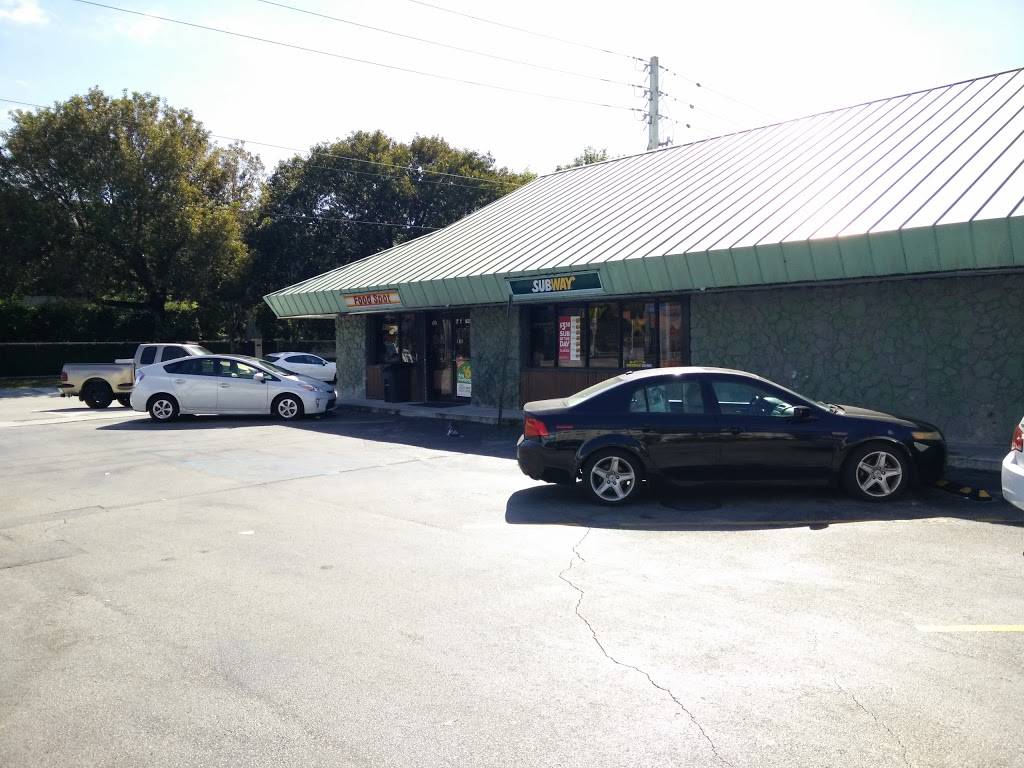Subway | restaurant | 7400 S Red Rd, South Miami, FL 33143, USA | 3057638338 OR +1 305-763-8338