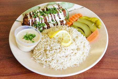 Zeezenia Kitchen and Market | restaurant | 2325 SW 13th St, Gainesville, FL 32608, USA | 3525053856 OR +1 352-505-3856