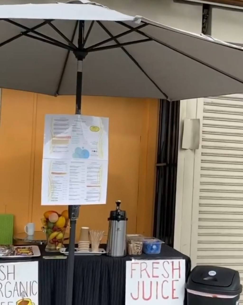 Juice 4 Life | restaurant | 11145 S Western Ave, Los Angeles, CA 90047, USA | 3233051083 OR +1 323-305-1083