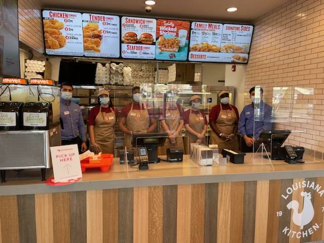 Popeyes Louisiana Kitchen | restaurant | 380 W Street Rd, Warminster, PA 18974, USA | 2672825215 OR +1 267-282-5215