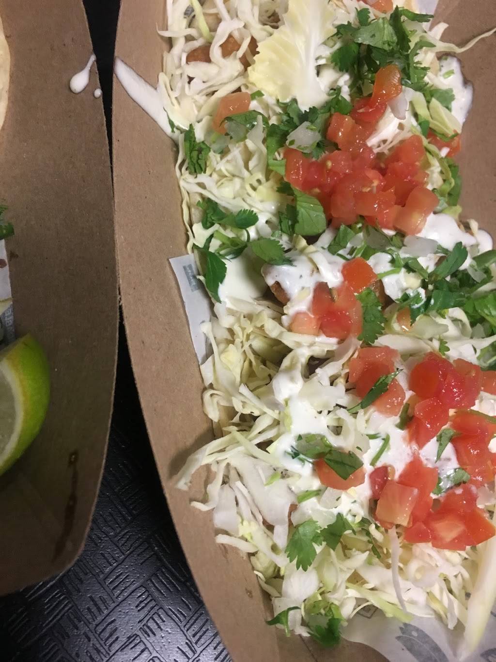 Holé Molé Tacos | restaurant | 531 E Carson St, Carson, CA 90745, USA | 3109529382 OR +1 310-952-9382