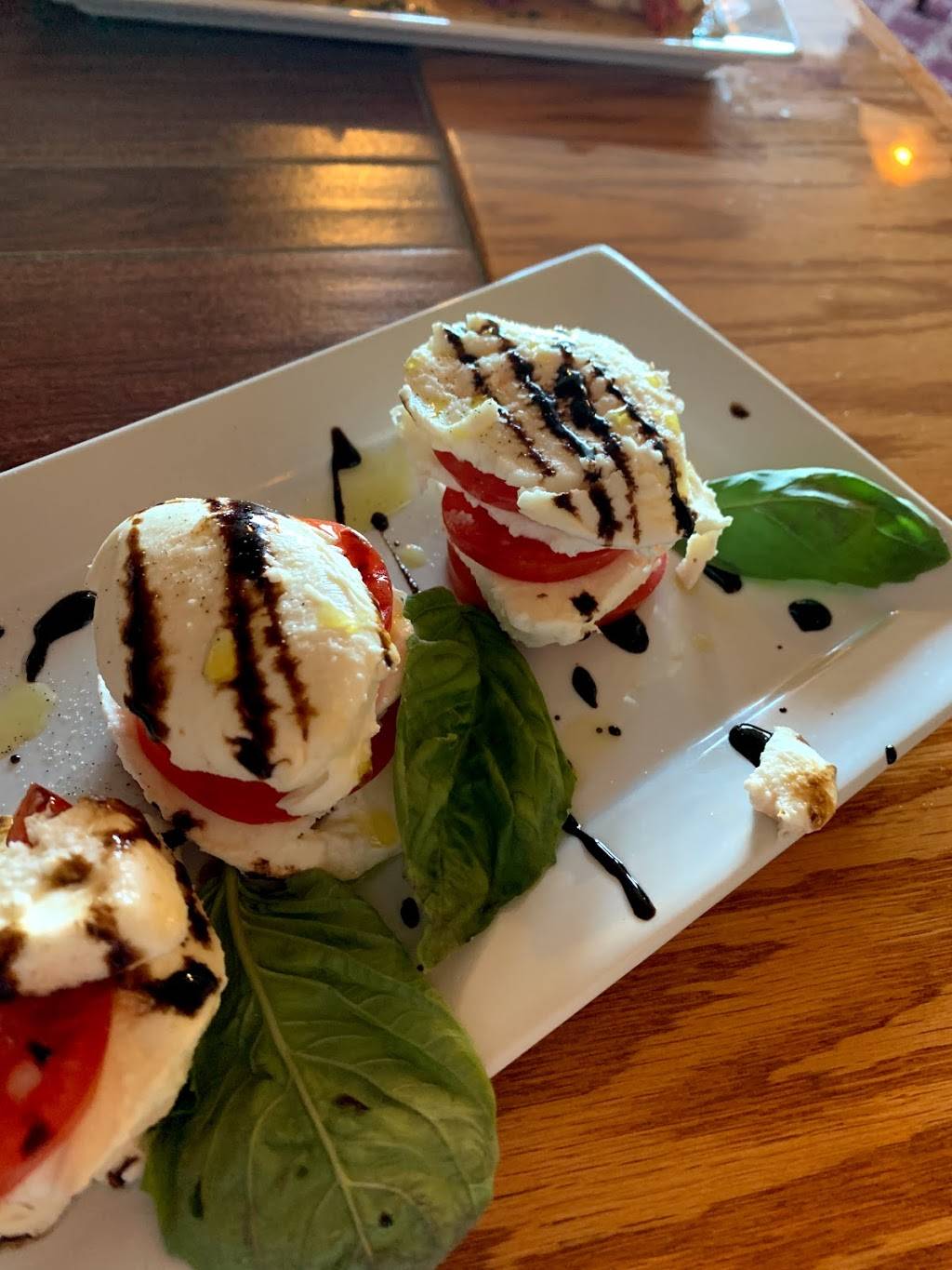 Bella Mia | restaurant | 1647 E Market St, Harrisonburg, VA 22801, USA | 5406155442 OR +1 540-615-5442