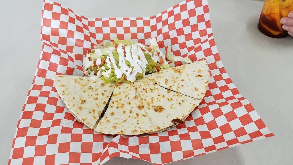 El Chamorindo | restaurant | 4820 South Fwy, Fort Worth, TX 76115, USA | 6825836857 OR +1 682-583-6857