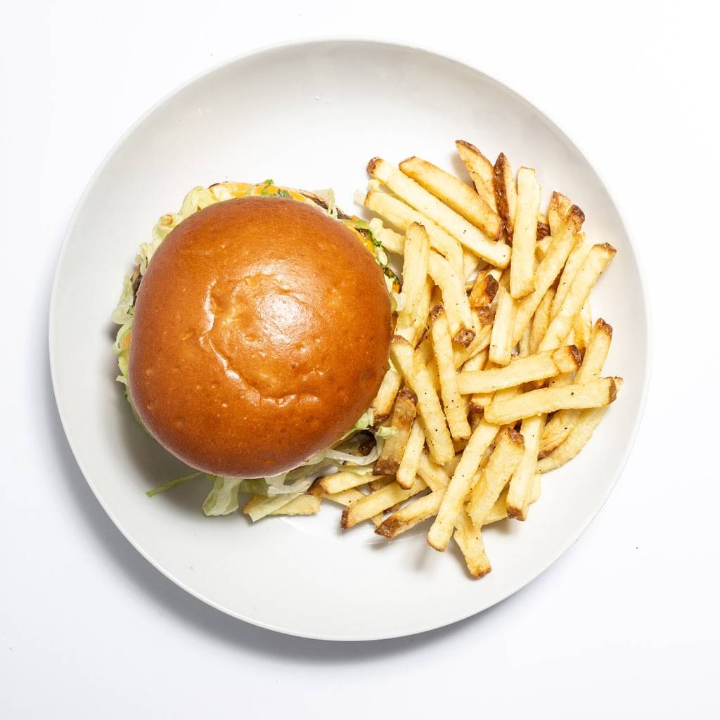 Sams Diner To Go | restaurant | 2601 S 24th St, Phoenix, AZ 85034, USA | 6026757267 OR +1 602-675-7267