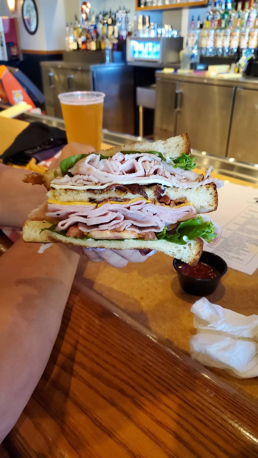 ZooCity Beastro | restaurant | 5222 Portage Rd, Portage, MI 49002, USA | 2698882074 OR +1 269-888-2074