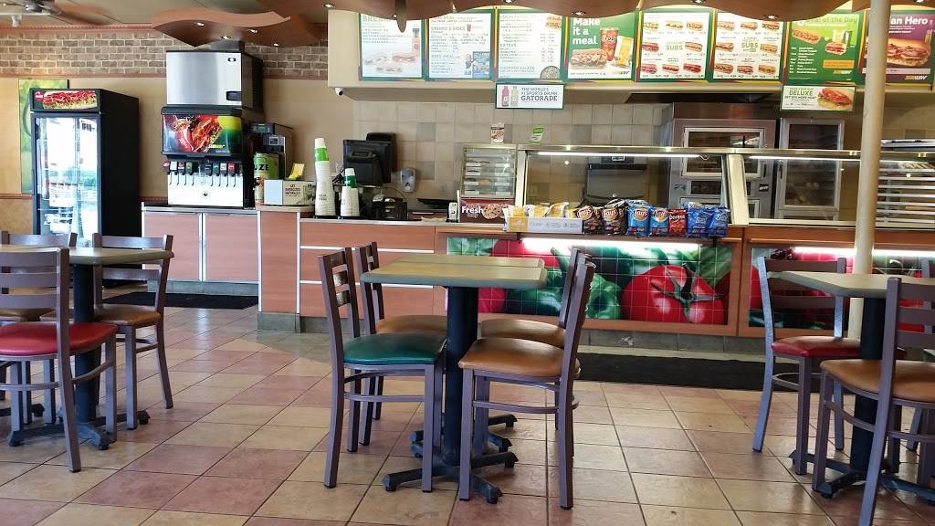 Subway | restaurant | 7064 E Belmont Ave, Fresno, CA 93737, USA | 5594569828 OR +1 559-456-9828