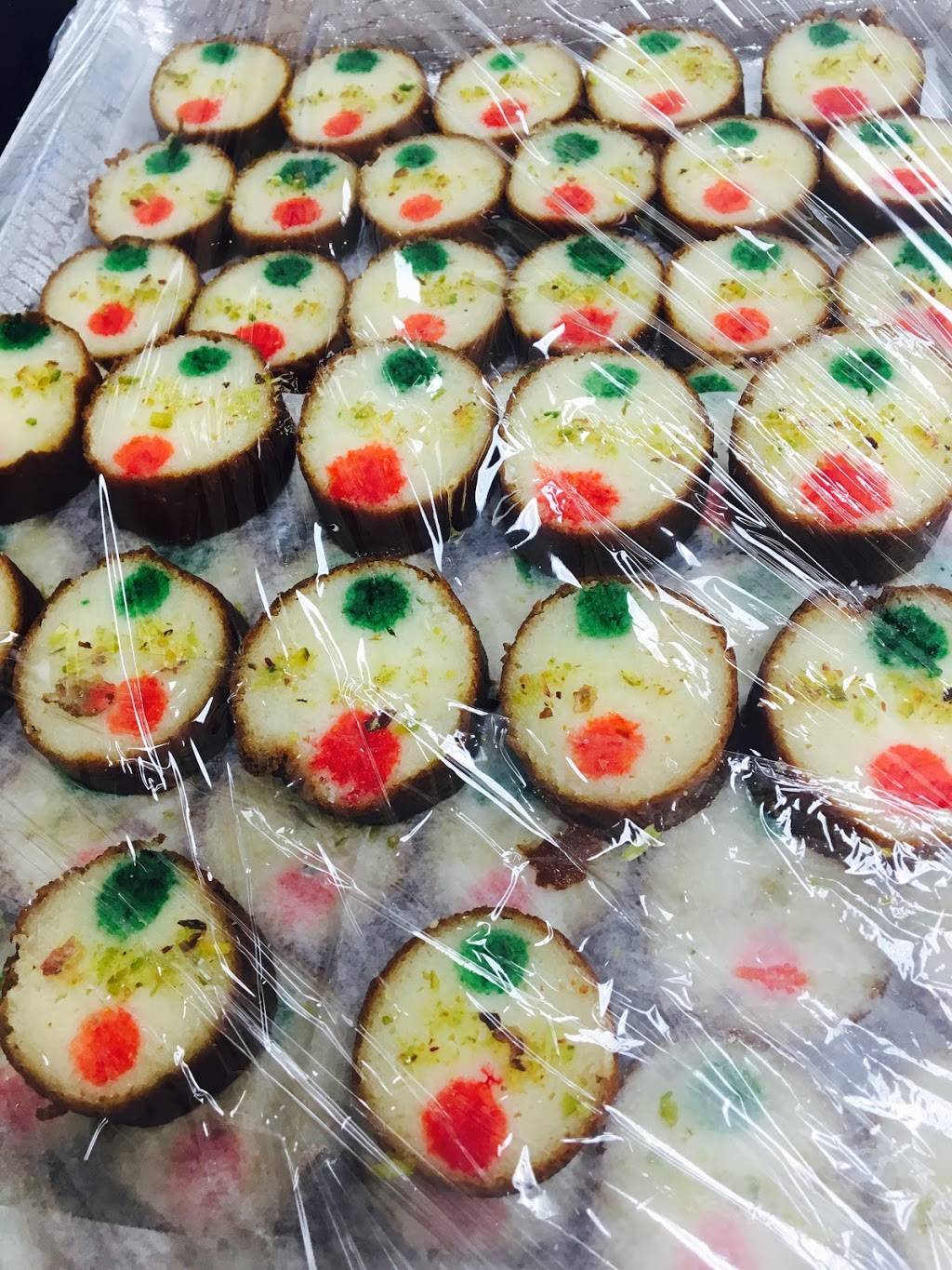 R K Sweets & Snacks | meal takeaway | 240-27 Braddock Ave, Queens, NY 11426, USA | 7183437789 OR +1 718-343-7789