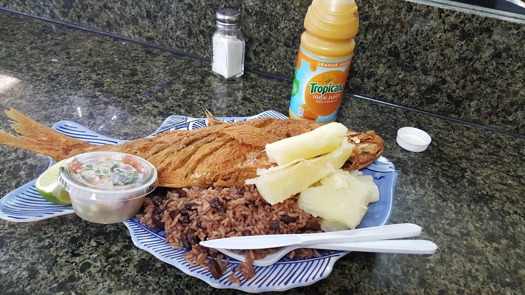 La Leonesa Fritanga | restaurant | 1 SW 12th Ave, Miami, FL 33130, USA | 3055472622 OR +1 305-547-2622