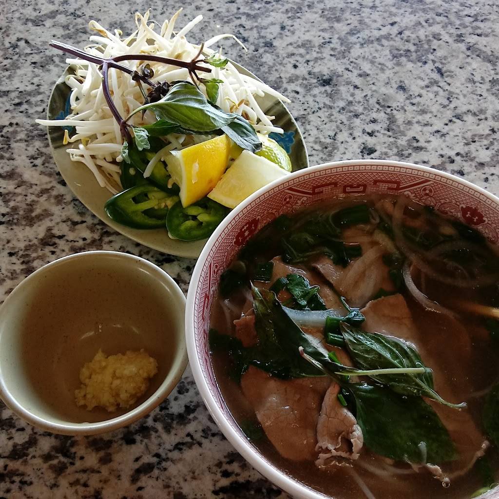 Pho Bellwood | restaurant | Apple Valley, CA 92308, USA | 7605037009 OR +1 760-503-7009