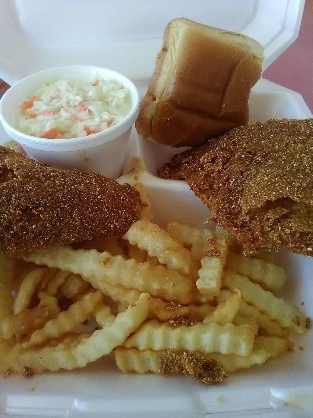 Williams Fried Chicken | restaurant | 4313 E Berry St, Fort Worth, TX 76105, USA | 8175345600 OR +1 817-534-5600