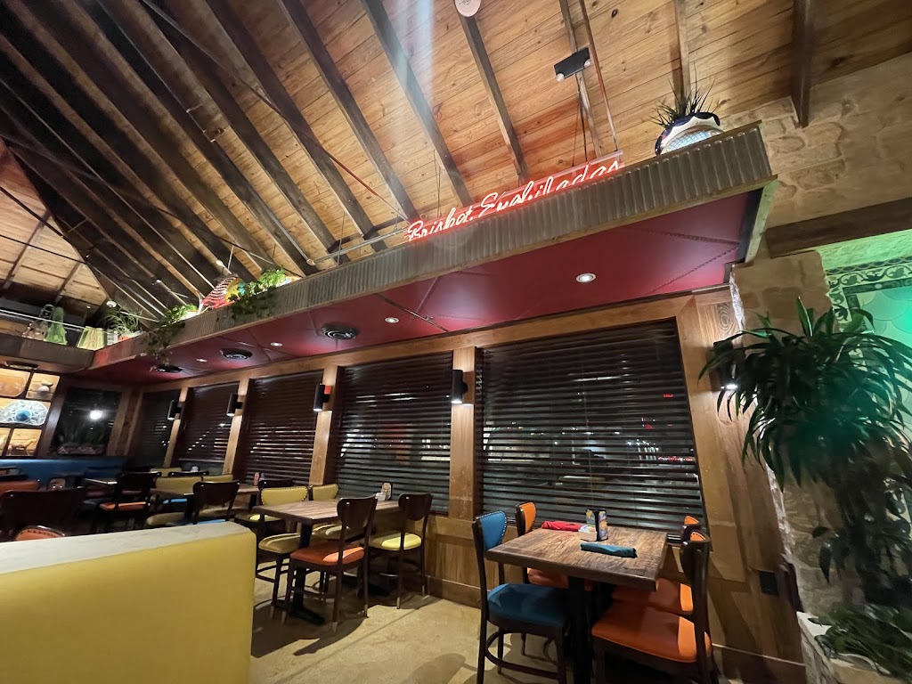 Red River Cantina | restaurant | 19220 W Bellfort, Richmond, TX 77407, USA | 3462791192 OR +1 346-279-1192