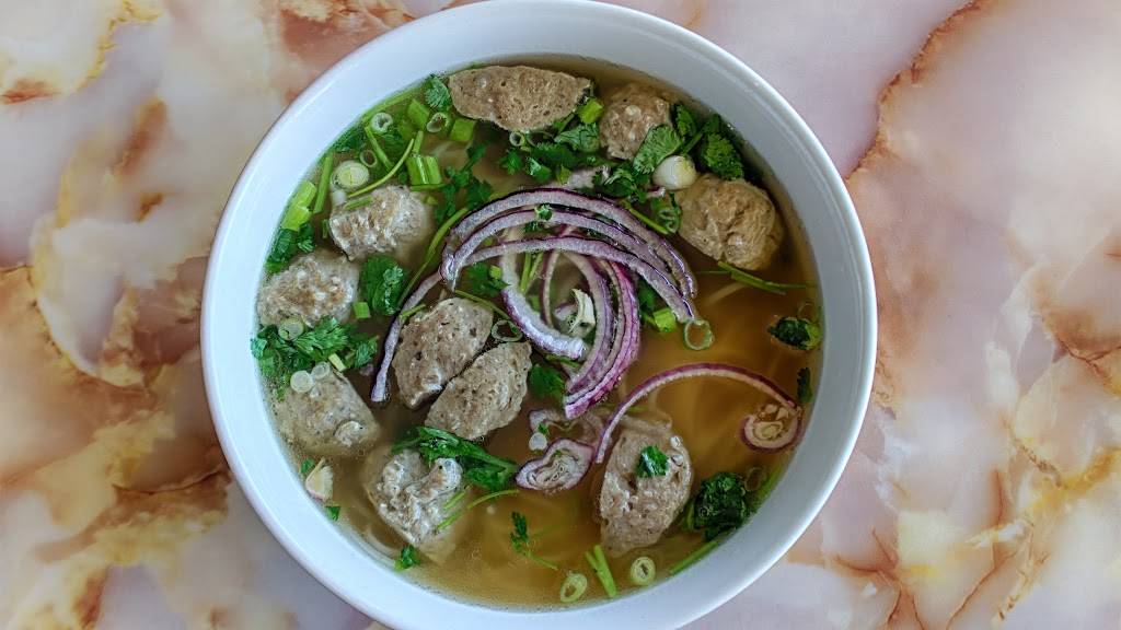 Pho Truong | restaurant | 516 W Arapaho Rd, Richardson, TX 75080, USA | 9728038498 OR +1 972-803-8498
