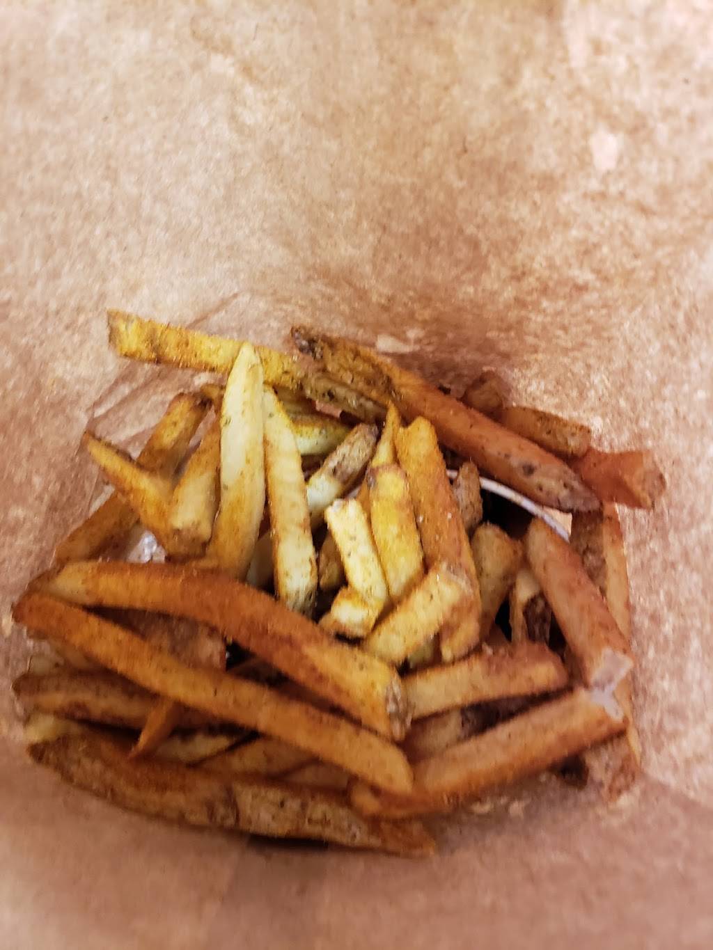 Five Guys | meal takeaway | VILLAGE, 3107 Daniels Rd, Winter Garden, FL 34787, USA | 4079059811 OR +1 407-905-9811