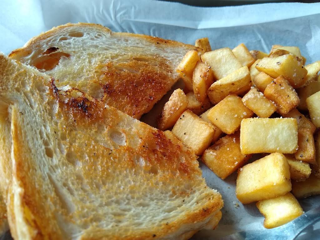 Brewhaus | restaurant | 224 Frazier Ave, Chattanooga, TN 37402, USA | 4235318490 OR +1 423-531-8490