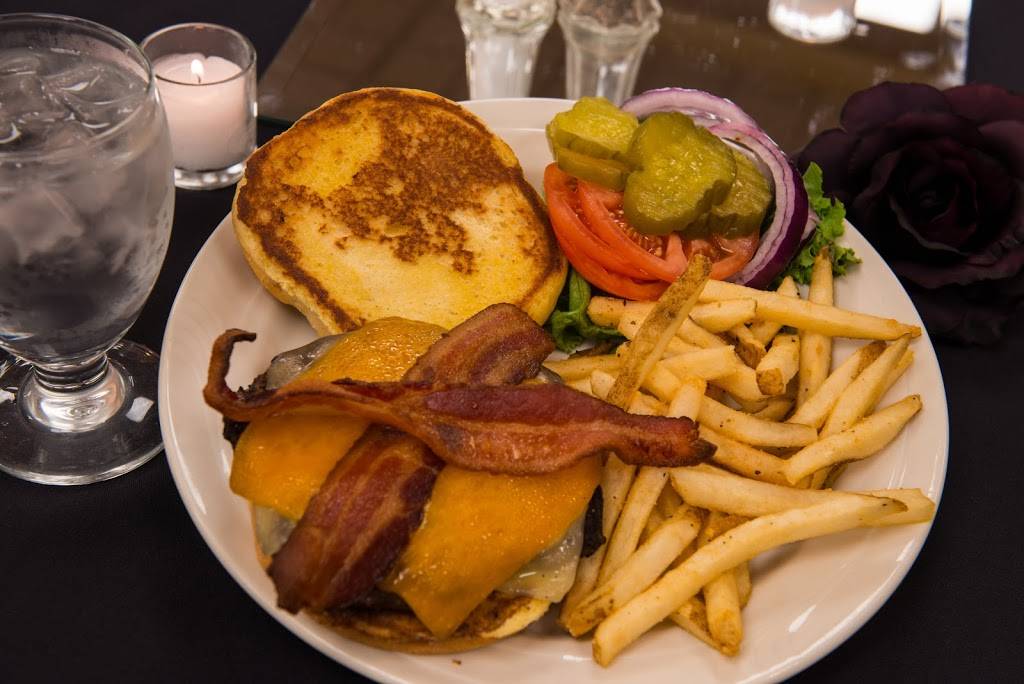 Images Bar & Grill | restaurant | 2503 S Locust St, Grand Island, NE 68801, USA | 3083841330 OR +1 308-384-1330