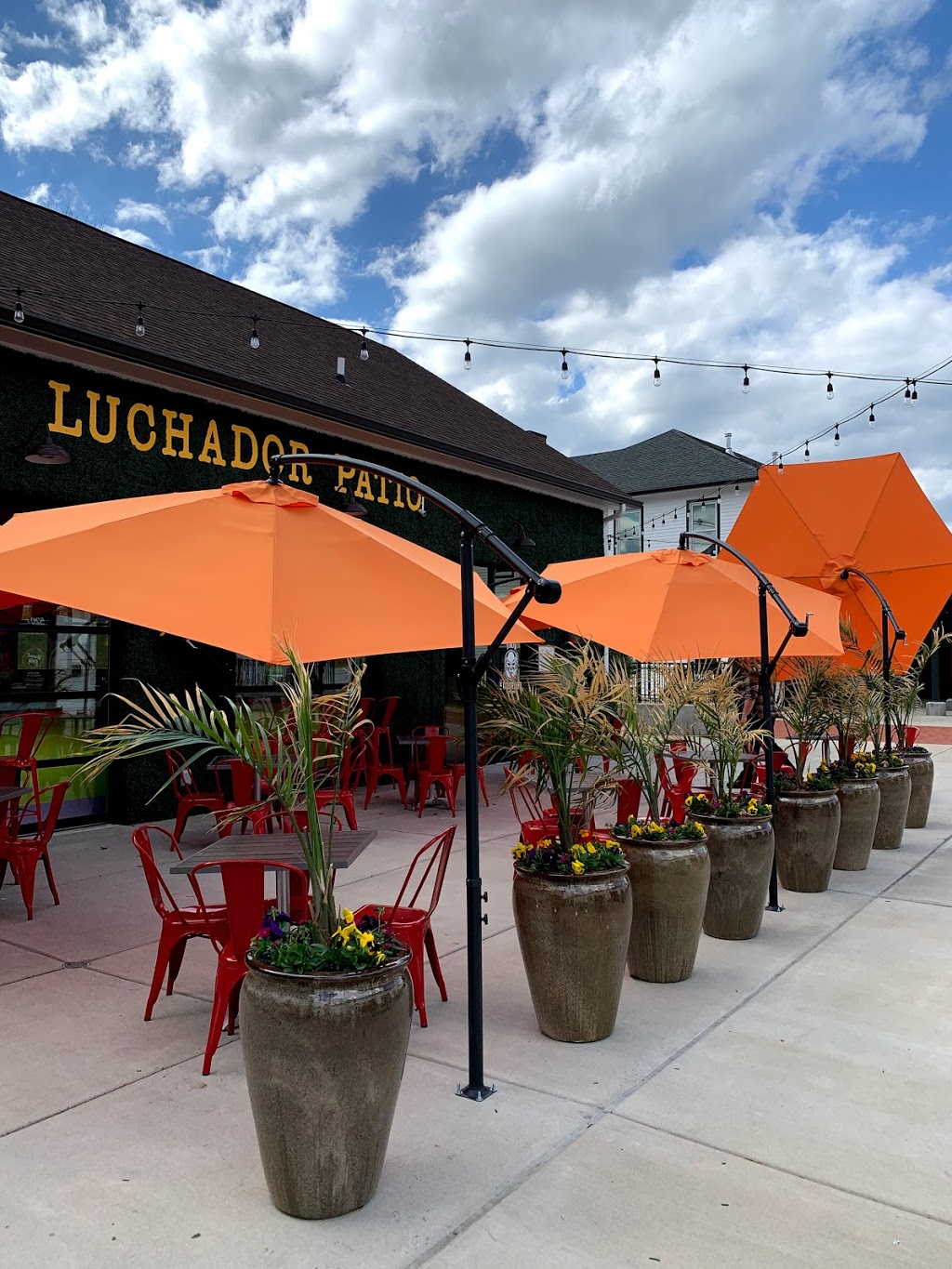 Colonial Gardens | restaurant | 818 W Kenwood Dr, Louisville, KY 40214, USA | 5025818800 OR +1 502-581-8800