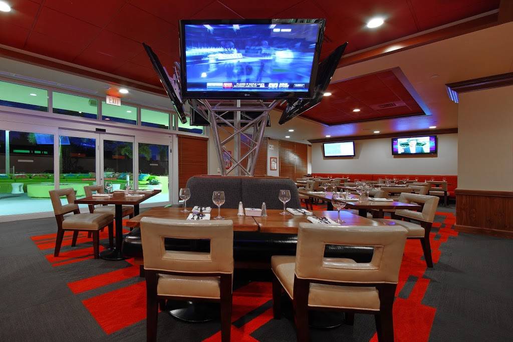 Runway Grill | restaurant | inside Holiday Inn, 8009 15th St E, Sarasota, FL 34243, USA | 9413559000 OR +1 941-355-9000