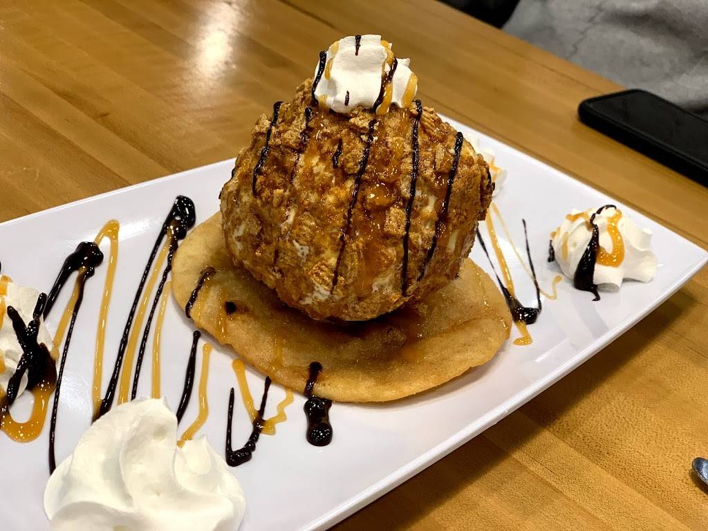 Taco Maya | restaurant | 8610 W Golf Rd, Niles, IL 60714, USA | 8478135600 OR +1 847-813-5600