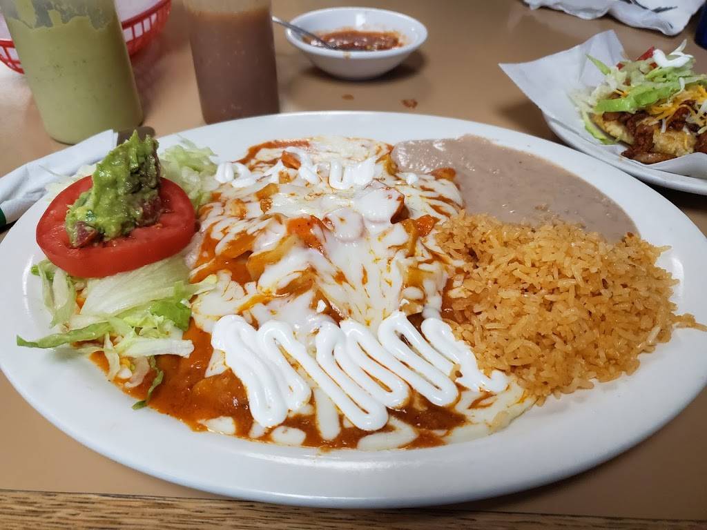 7 Mares | restaurant | 1403 Kalamazoo Ave SE, Grand Rapids, MI 49507, USA | 6163018555 OR +1 616-301-8555