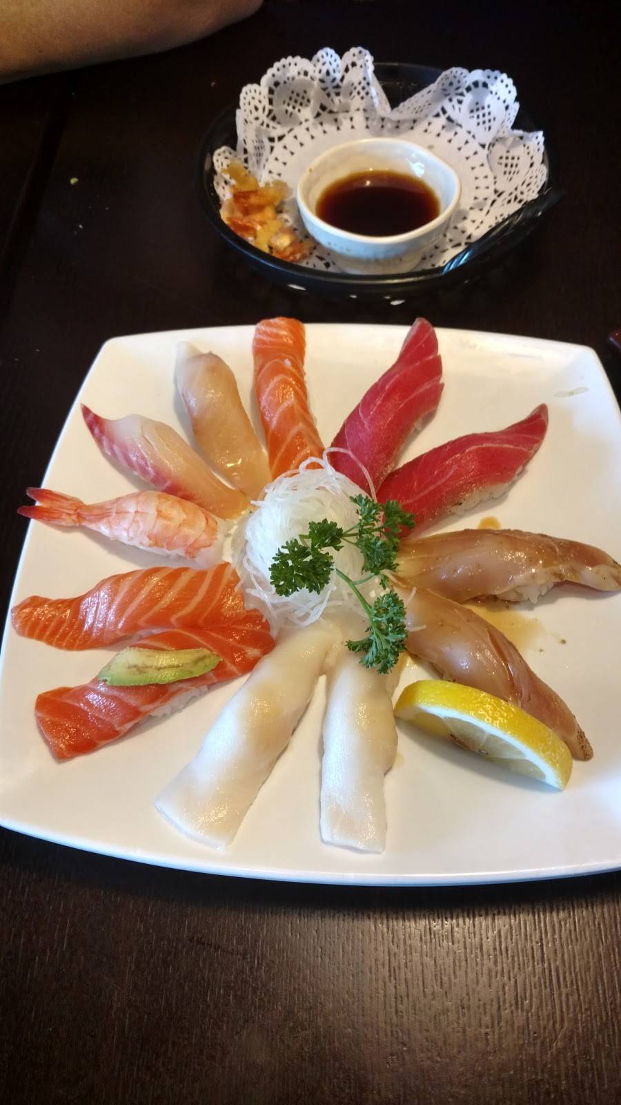 Oishii Sushi | restaurant | 6133 Magnolia Ave, Riverside, CA 92506, USA | 9517842550 OR +1 951-784-2550