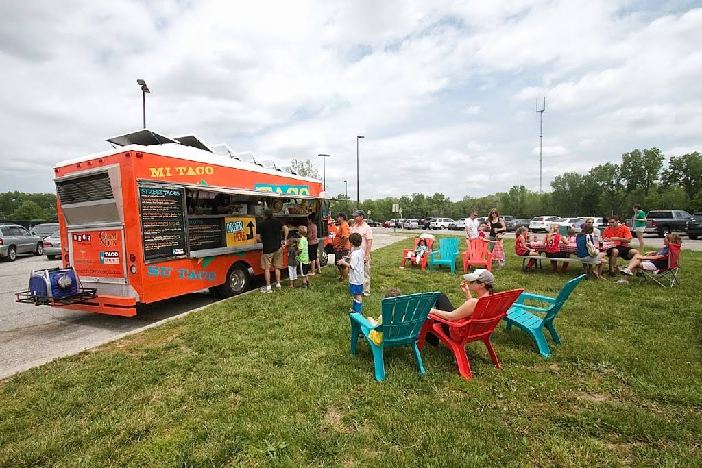 Taco Republic Truck | restaurant | 500 County Line Rd, Kansas City, KS 66103, USA | 9133138999 OR +1 913-313-8999