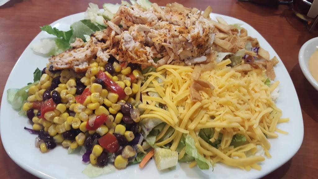 Perkins Restaurant & Bakery | restaurant | 2945 Empire Ln N, Plymouth, MN 55447, USA | 7635590270 OR +1 763-559-0270