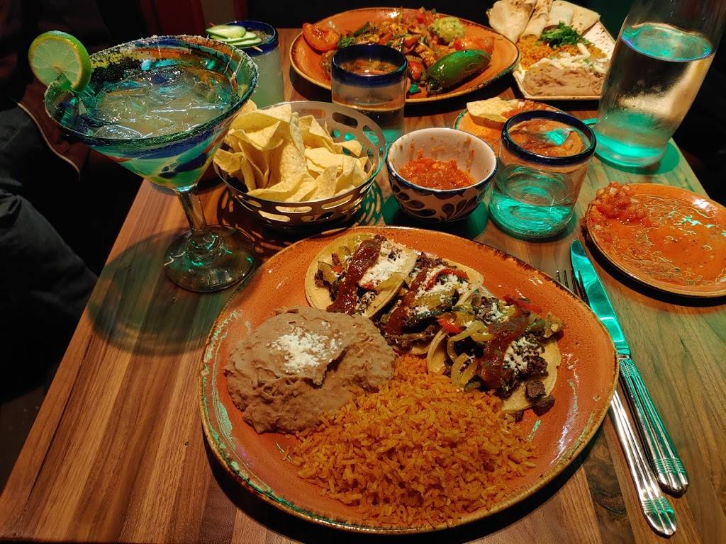 Antojitos Cocina Mexicana | restaurant | 100 Universal City Plaza, Universal City, CA 91608, USA | 8186220451 OR +1 818-622-0451