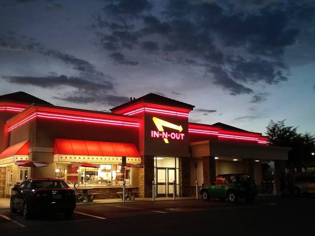 In-N-Out Burger | restaurant | 873 N Promenade Pkwy, Casa Grande, AZ 85194, USA | 8007861000 OR +1 800-786-1000