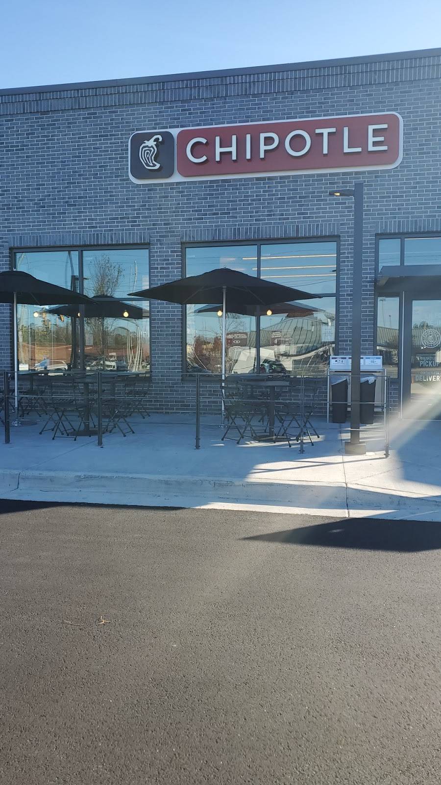 Chipotle Mexican Grill | restaurant | 9480 GA-92, Woodstock, GA 30188, USA | 6782752293 OR +1 678-275-2293