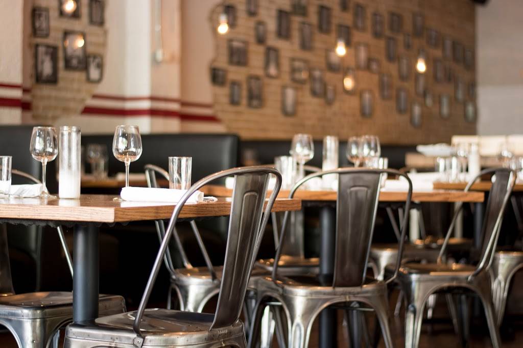 Parkside | restaurant | 301 E 6th St, Austin, TX 78701, USA | 5124749898 OR +1 512-474-9898