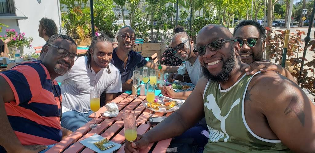 The Plaza Bistro | restaurant | 619 Breakers Ave, Fort Lauderdale, FL 33304, USA | 9549009806 OR +1 954-900-9806