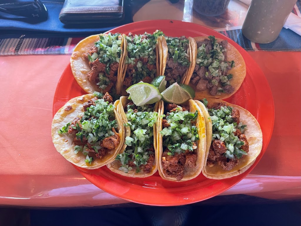 Julian’s Burritos | restaurant | 3411 Sheppard Access Rd, Wichita Falls, TX 76306, USA | 9403861276 OR +1 940-386-1276