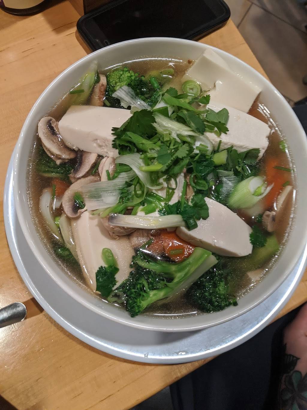 Viets Corner | restaurant | 15466 Los Gatos Blvd #110, Los Gatos, CA 95032, USA | 4085609111 OR +1 408-560-9111