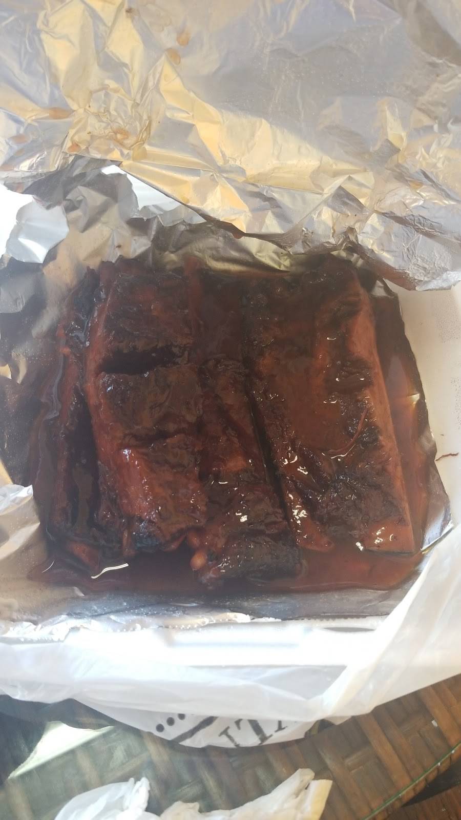 Ribs & Soul | restaurant | 1126 Southbound Gratiot Ave, Mt Clemens, MI 48043, USA | 5864770442 OR +1 586-477-0442