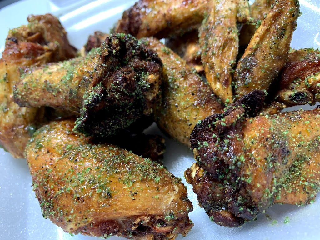 Greedys Burgers | restaurant | 9606 C F Hawn Fwy, Dallas, TX 75217, USA | 2142100806 OR +1 214-210-0806