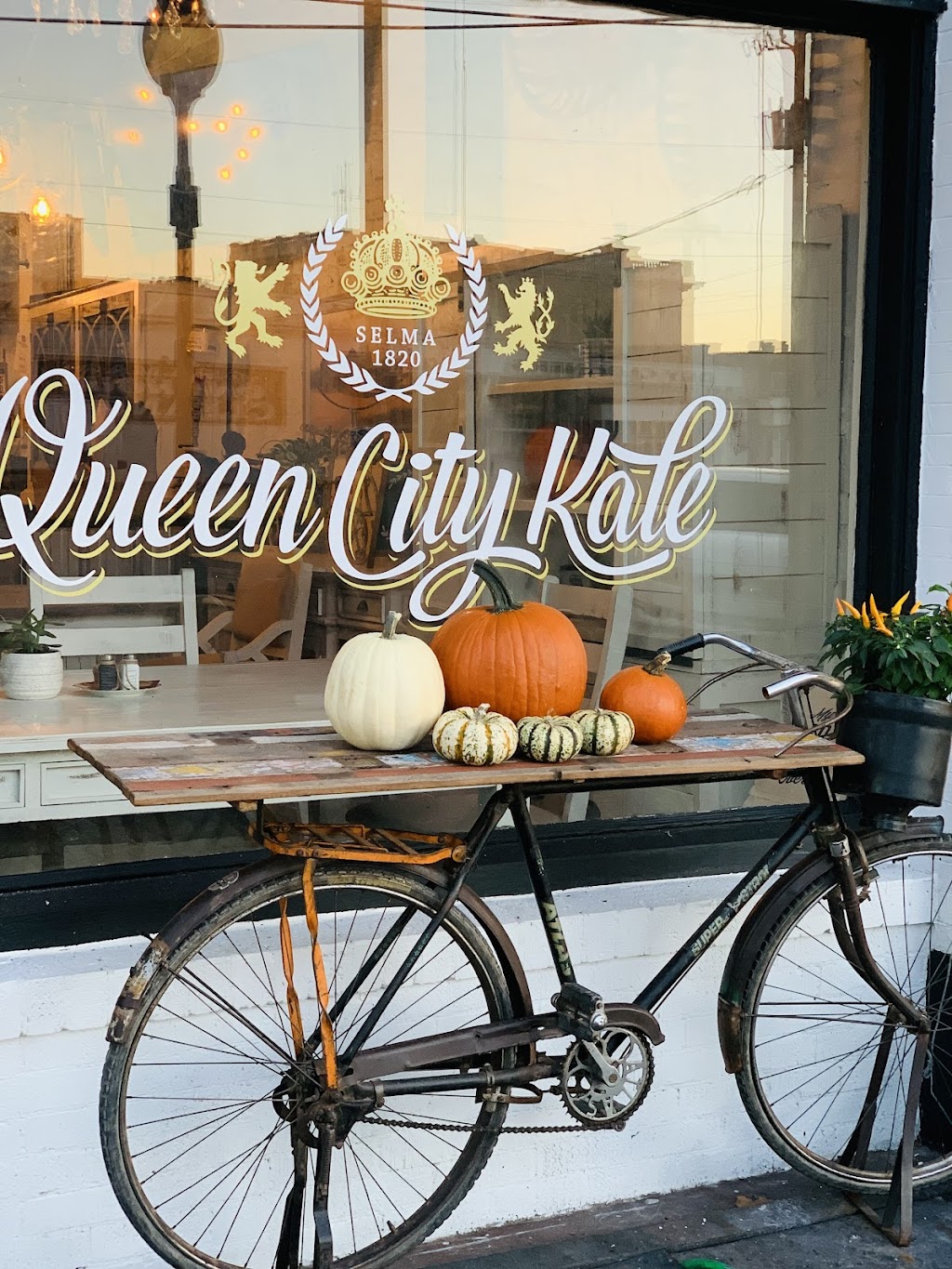 Queen City Kale | restaurant | 1010 Water Ave, Selma, AL 36701, USA | 3345262916 OR +1 334-526-2916
