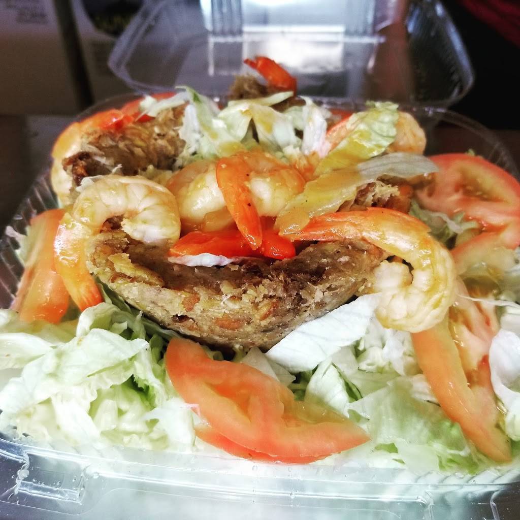 Cast-Mart Restaurant & grocery | restaurant | 606 Andover St, Lawrence, MA 01843, USA | 9786555454 OR +1 978-655-5454