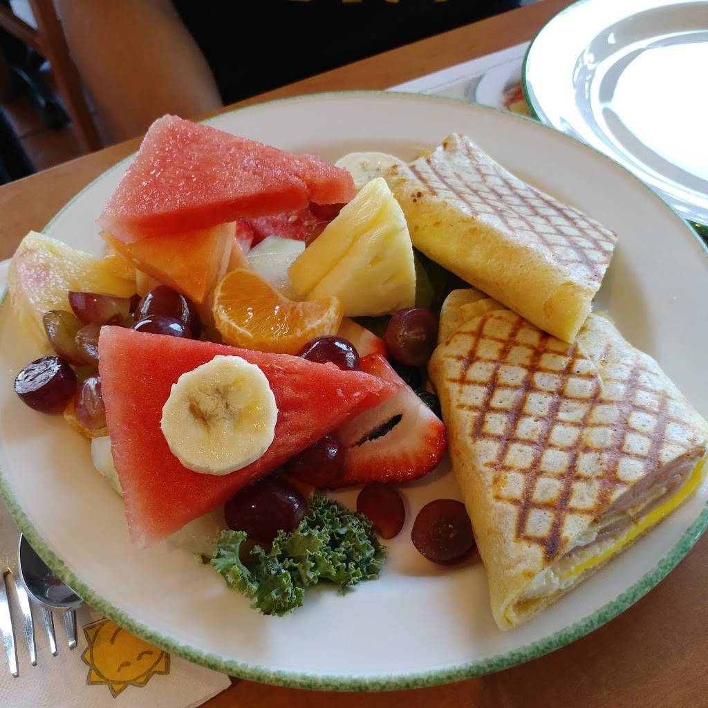 Cora | restaurant | 10909 Yonge St, Richmond Hill, ON L4C 3E3, Canada | 9055083500 OR +1 905-508-3500