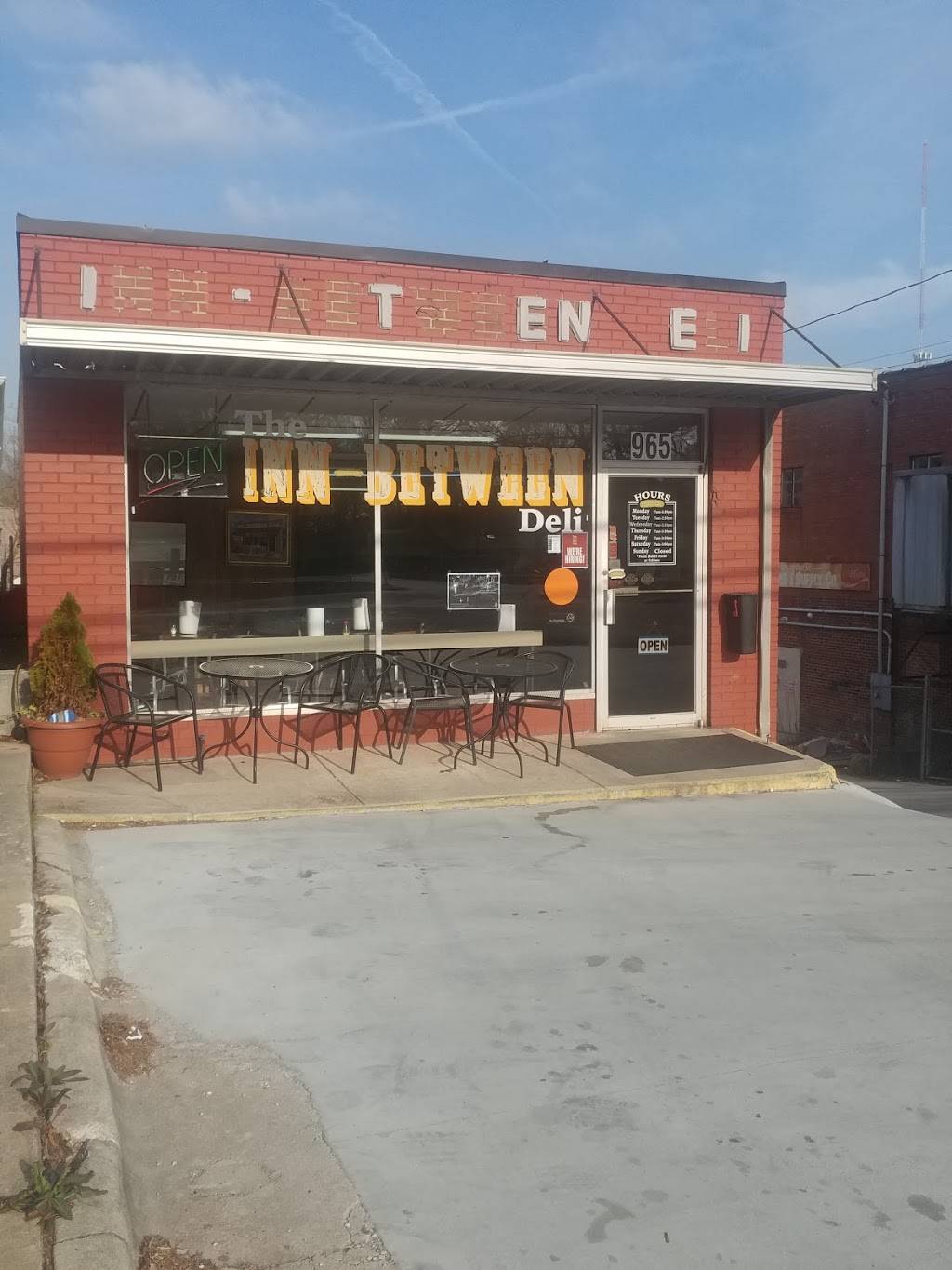 Inn-Between Deli | restaurant | 965 Riverside Dr, Gainesville, GA 30501, USA | 7705365518 OR +1 770-536-5518