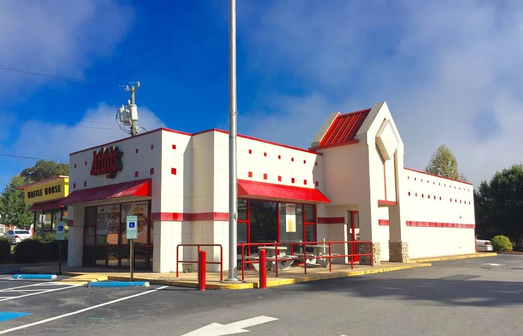 Arbys | restaurant | 710 Russ Ave, Waynesville, NC 28786, USA | 8284522441 OR +1 828-452-2441