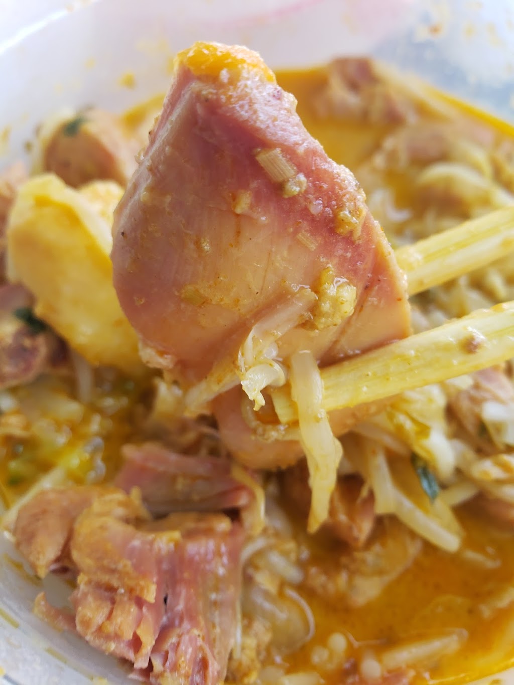 Bmc Phơ Bánh Mí Ché Calí Bakery & Restaurant | restaurant | 1001 S Glendora Ave, West Covina, CA 91790, USA | 6269627907 OR +1 626-962-7907